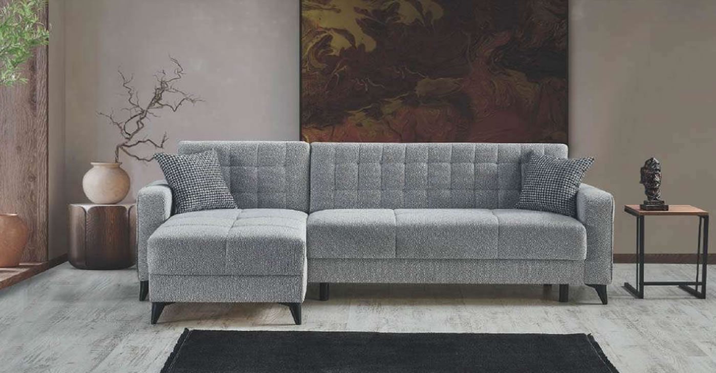 Demontiertes Ecksofa