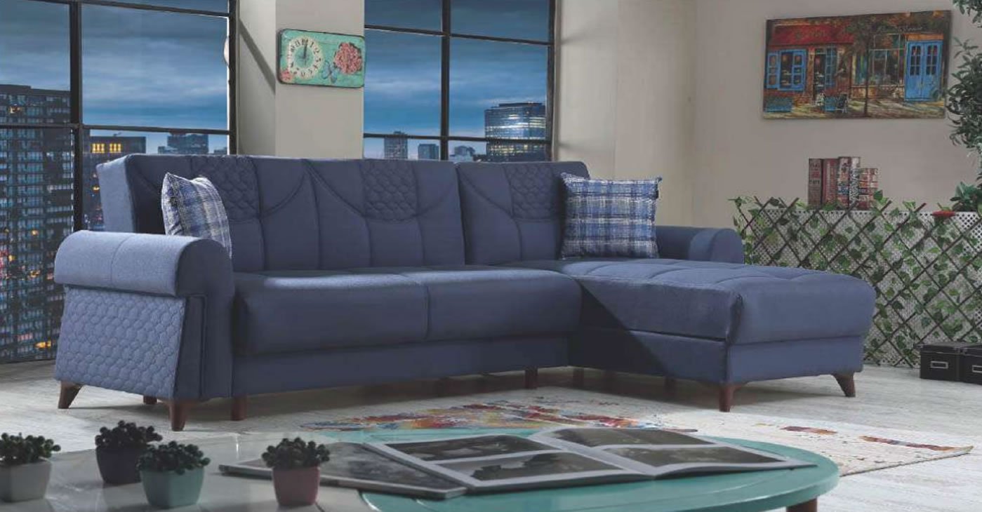 Demontiertes Ecksofa