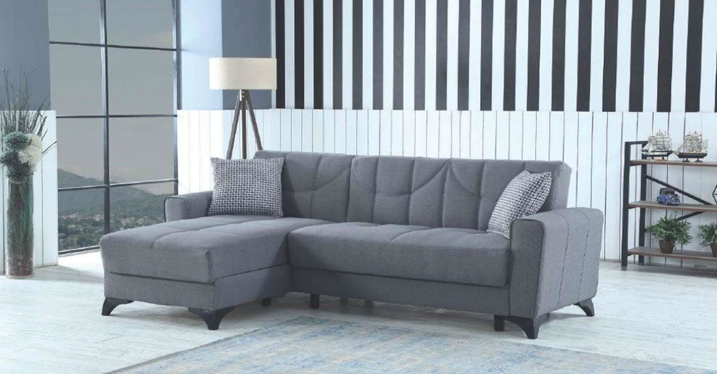 Demontiertes Ecksofa